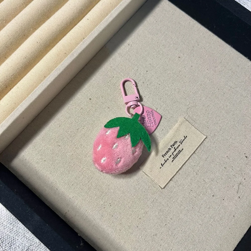 Multi-functional Strawberry Coin Purse Portable Polka Dot Card Holder Zipper Design Lipstick Pouch Small Accessory Storage