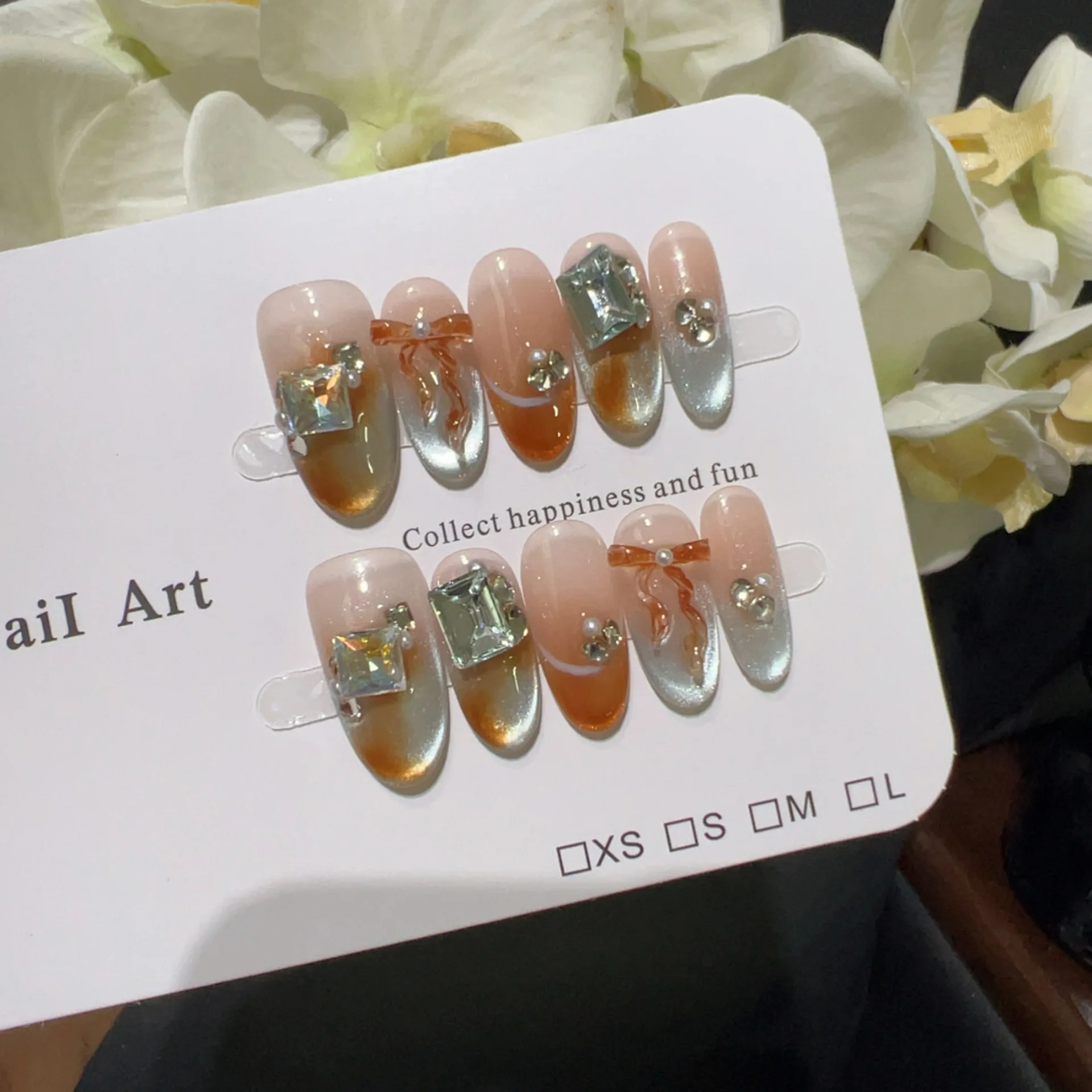 

10 шт., овальные ногти ручной работы, французские блестящие кошачьи глаза, Halo, градиент, стразы, бант, дизайн, носимые типсы для ногтей