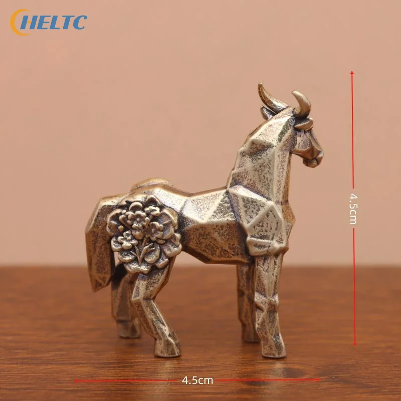 Solid Brass Geometric Horse Figurine Modern Origami Design With Traditional Metal Craftsmanship, Ideal For Desktop Decoration
