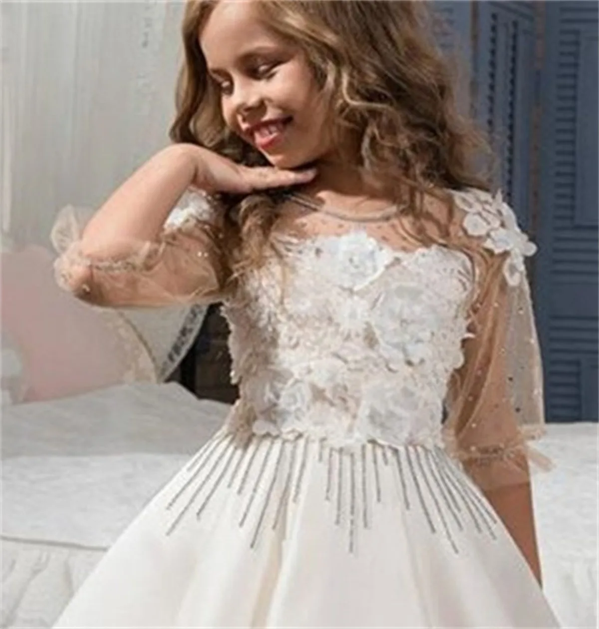 Flower Girl Dresses Elegant Satin Lace Applique Pageant Gown  For Little Girl First Holy Communion Birthday Party Dresses