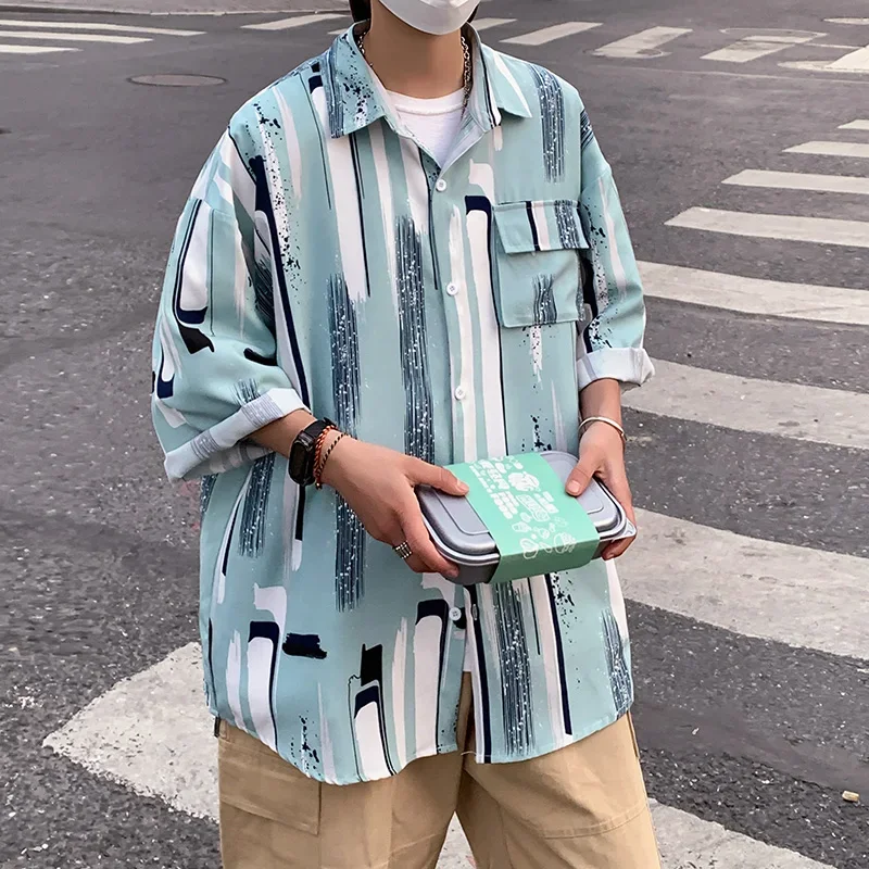 جديد 2025 الصيف التباين اللون قصيرة الأكمام قميص الرجال الكورية موضة فضفاضة مخطط قمصان رجالي عادية حجم كبير بلايز الرجال #2