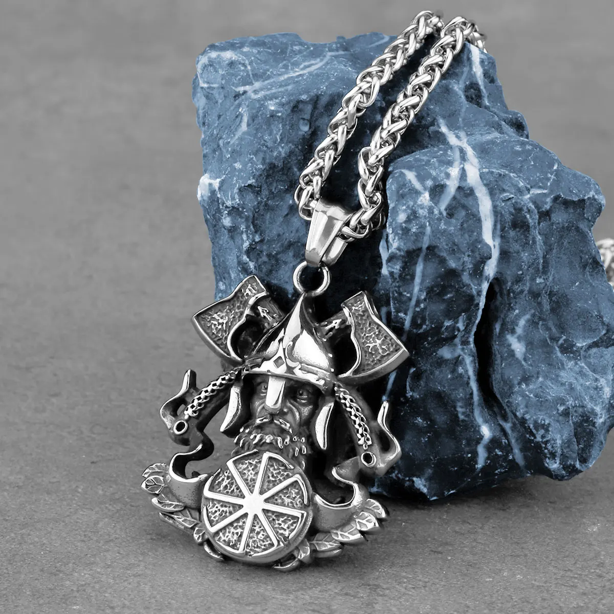 Vintage Viking Odin Double Axe Necklace Men's Stainless Steel Nordic Amulet Pendant Necklace Fashion Hip-hop Biker Jewelry Gift