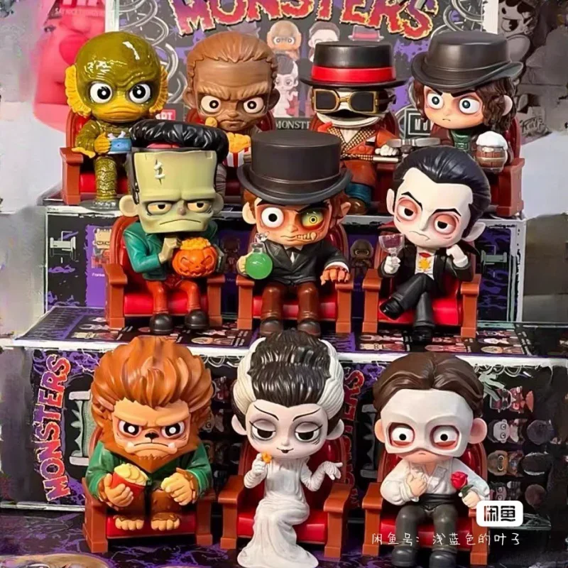 Original Universal Monster Series Action Anime  Character Toy Guess Bag Caixas Supresas Christmas Funny Desktop Ornaments Gifts