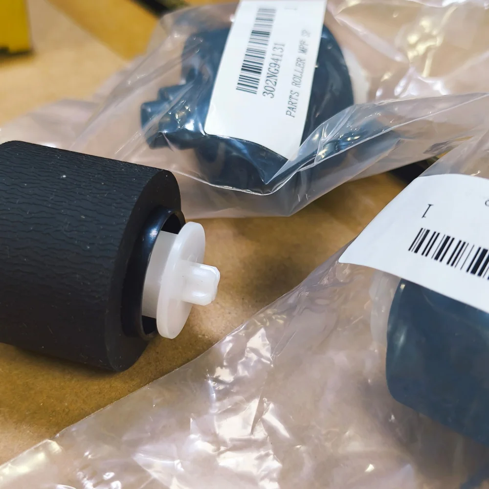 

302NG08280 302NG94131 302NG94130 302NG08320 PIN FEED ROLLER SPRING MPF SP for Kyocera TASKalfa 1800 1801 2200 2201