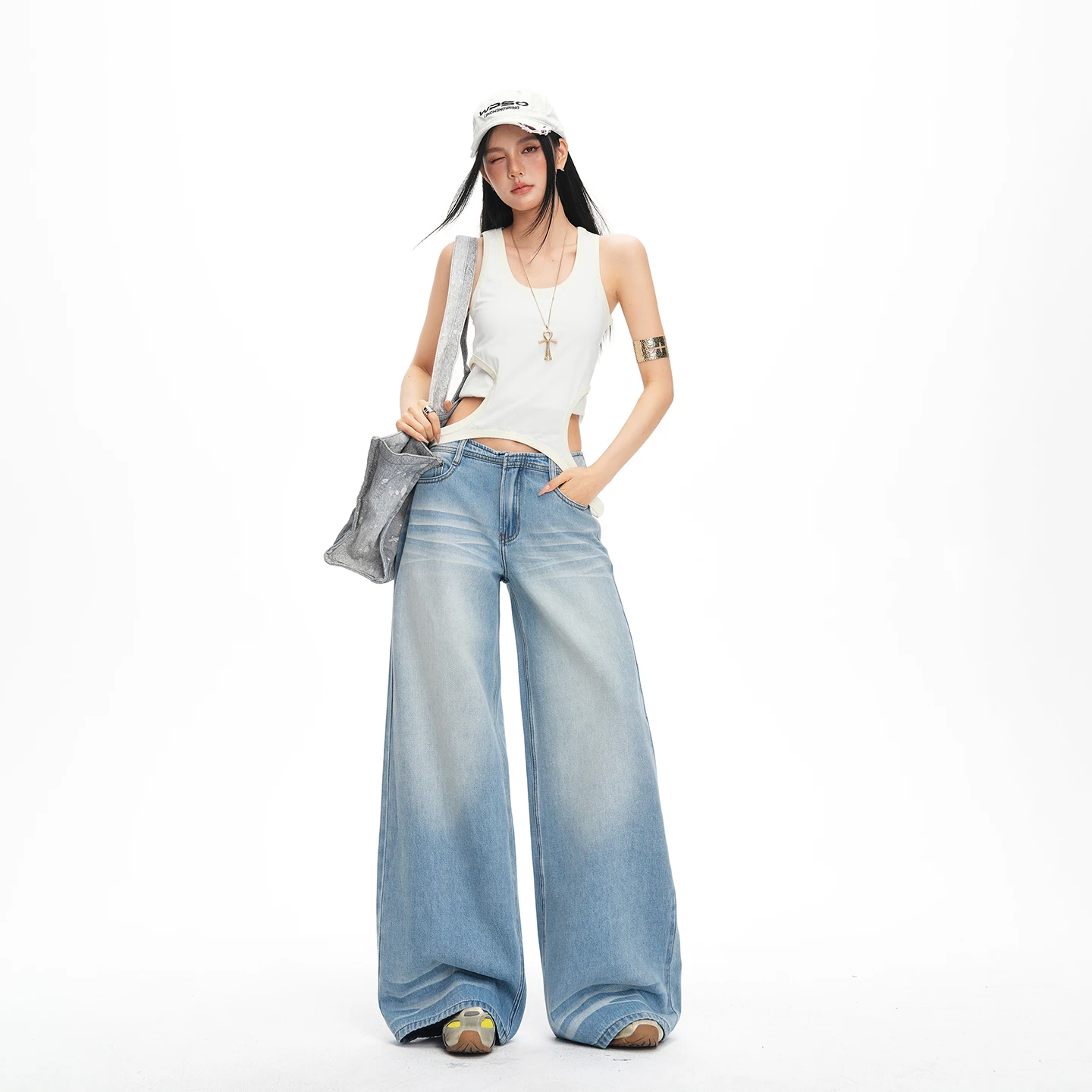 

Женские классические джинсы прямого кроя без пояса с золотым соотношением сторон, из выстиранной ткани