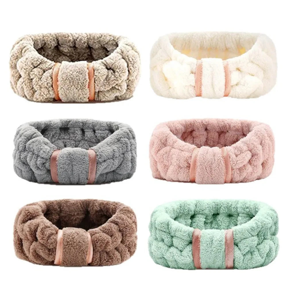 

Adorable Bow Hair Band Face Washing Accessory for Anime Fans