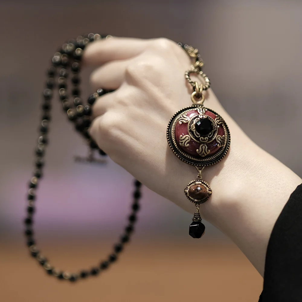 Antique Bronze Ethnic Round Necklace Artificial Gemstone Double Strand Beaded Toggle Necklace Women Vintage Statement Jewelry