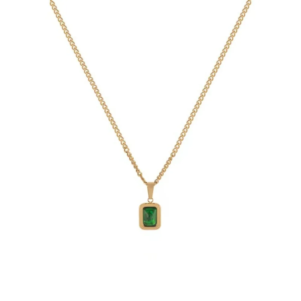 Fashion Retro Green Zircon Pendant Elegant Beautiful Engagement Necklaces Attractive Temperament Jewelry Daily Life