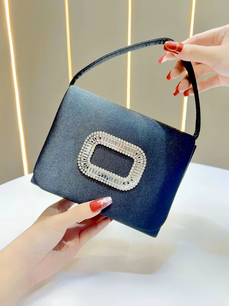 

2025 Classic Square Silk Satin Evening Bags Women Diamond Studded Small Flap Handbags Wedding Elegant Shoulder Bag Bridal Wallet