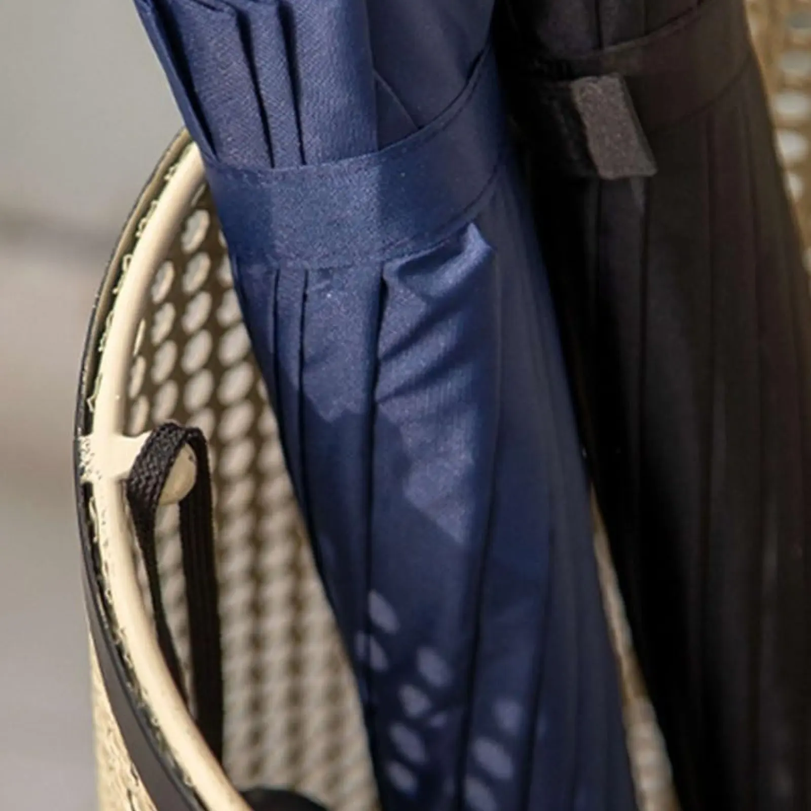 

Подставка для зонтов с полым металлическим каркасом, долговечная, отдельно стоящая, для домашнего хранения, винтажный дизайн, устойчивая к ржавчине