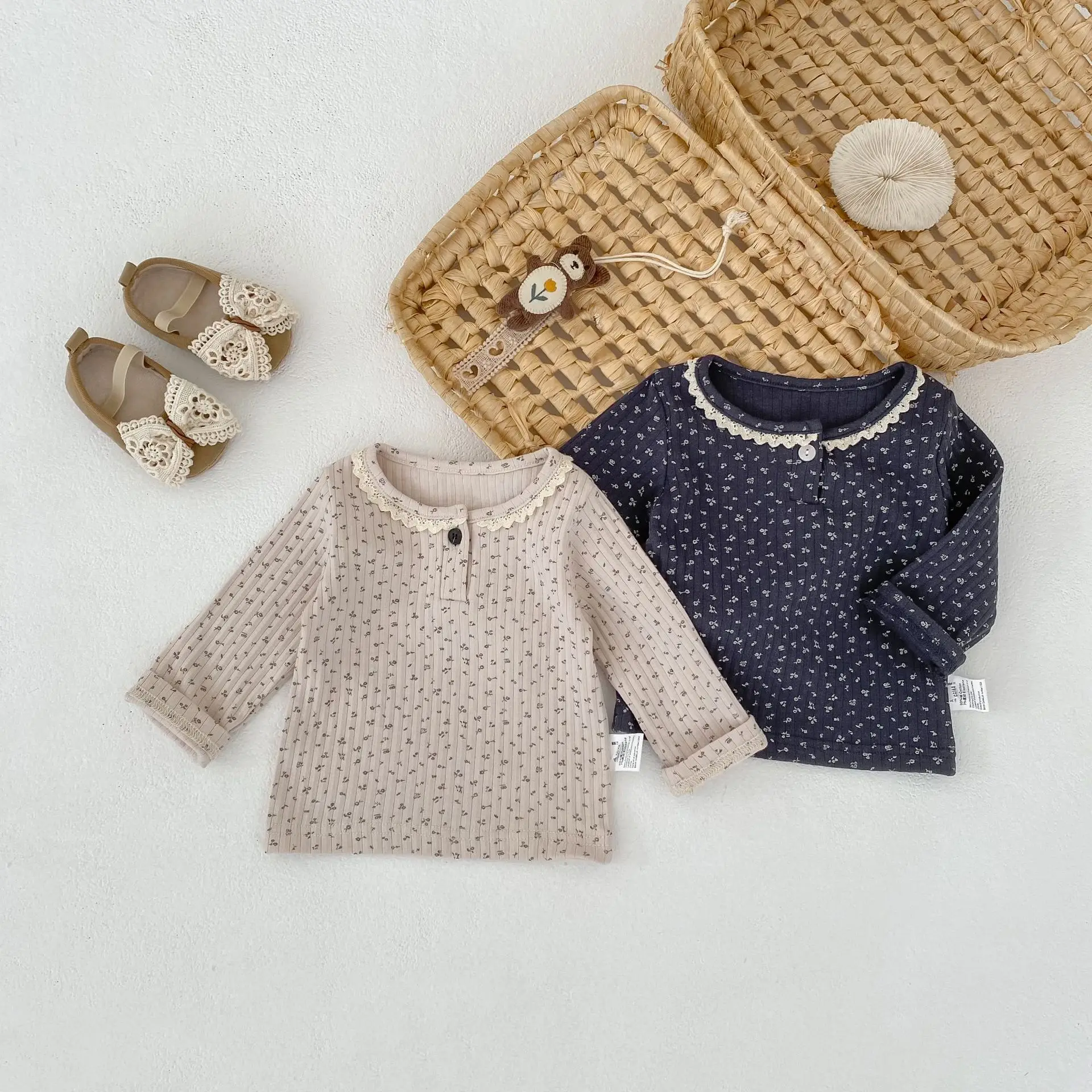 

2026 Spring New Baby Long Sleeve T Shirts Cotton Girls Soft Floral Bottoming Shirts Children Clothes Kids Toddler Lace Tops