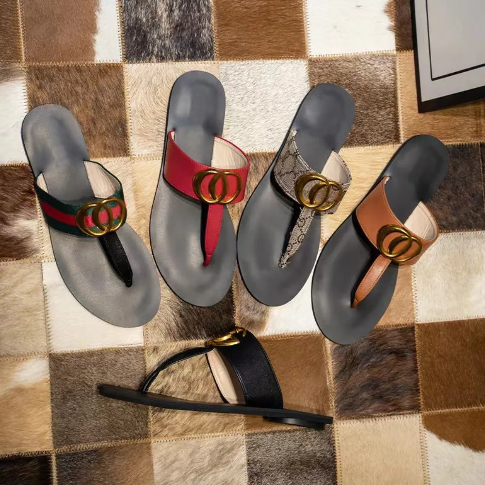 

2025 New Style Four-Season Flat Leather Flip-Flops for Women: Classic GC Brand with Metal Buckle, Plus Size Beach Sandals