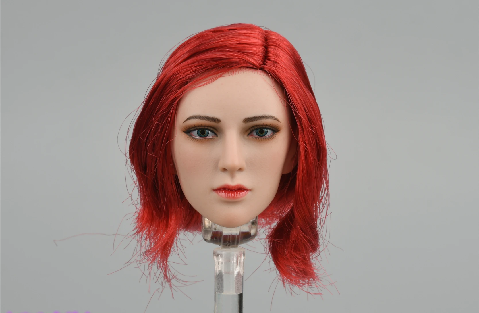 

PL2022-202A 1/6 Scale Female Soldier Red Hair Head Sculpt Model for 12'' TBL（Wheat Skin）