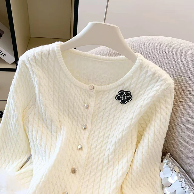 Cárdigan de punto informal elegante para mujer, suéter liso de retales peludo con botones de manga larga, prendas de vestir sencillas y elegantes con cuello redondo para oficina