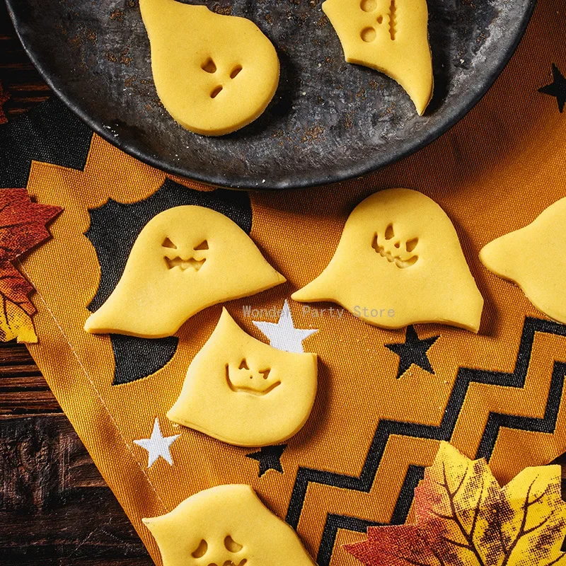 Cartoon Ghost Puzzle Foremka do ciastek Halloween Fondant Biscuit Cutting Mold Set Halloween Party Cake Decorating Baking Accessories