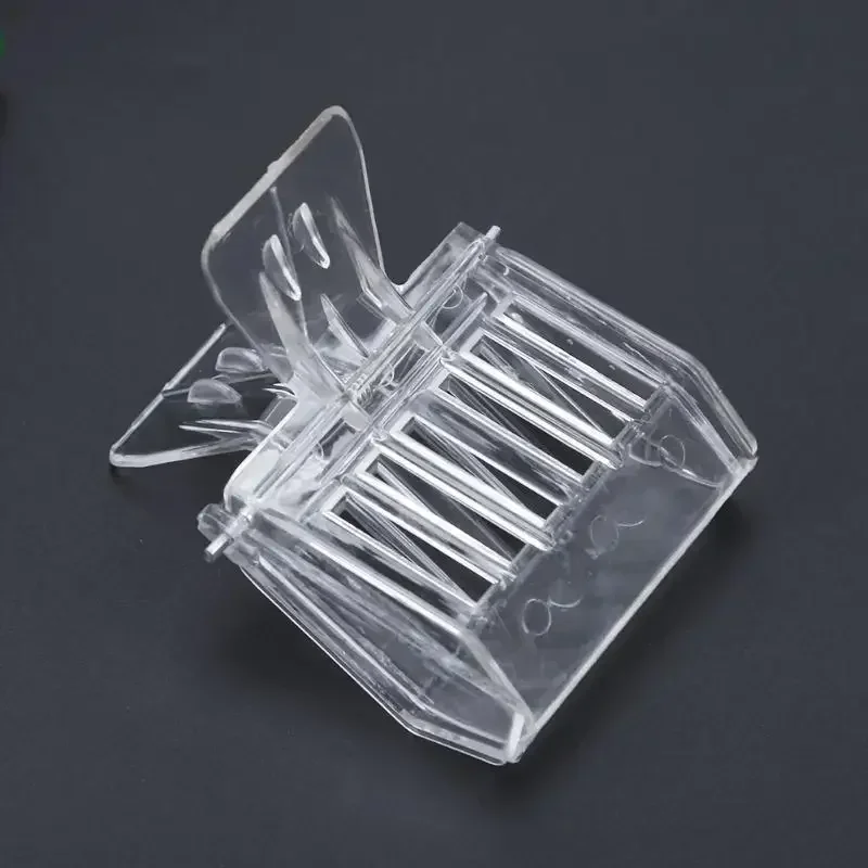 5 Pcs Catcher Plastic Clip Cage keeping Equipment Tool keeper Equip Isolation Room