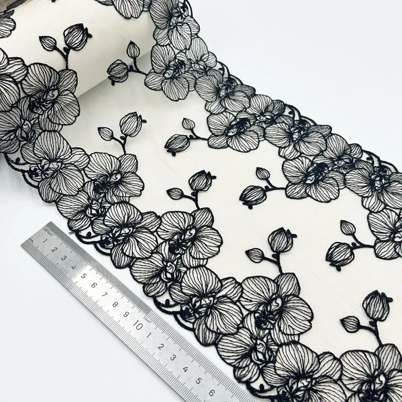 Underwear Lace with Black Floral Embroidery Water-Soluble Mesh Clothing Home Textile Accessories 21CM Wide 20Yards Long R748