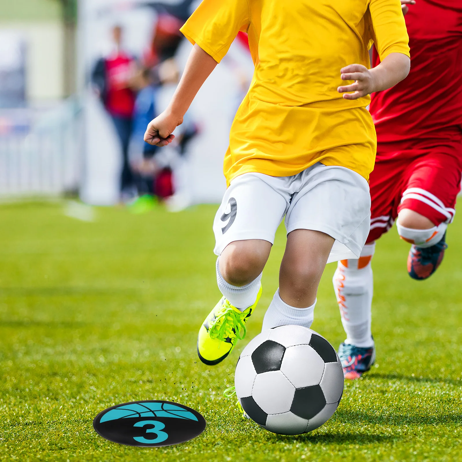 

1 комплект футбольных тренировочных дисков с номером, футбольные таблички, прочные легкие спортивные маркеры из ПВХ для ловкости, упражнений