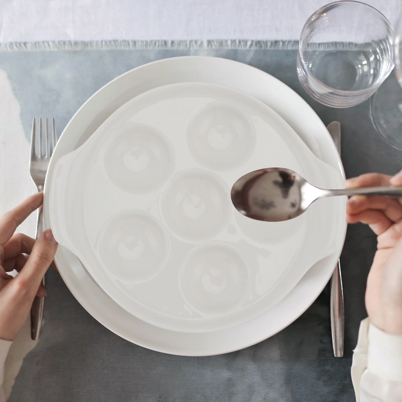 

1Pcs Snail Baking Plate Ceramic Pan Snail Dish Practical Shellfish Baking Pan Kitchen Oven Safe Barbecue Plate