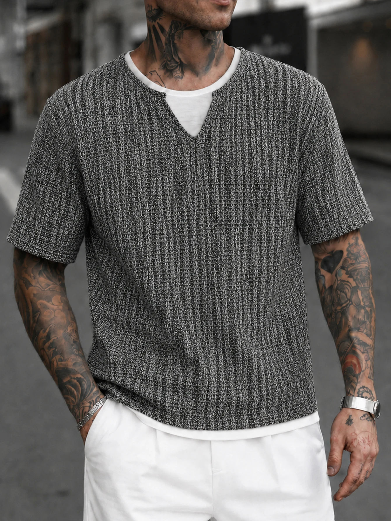 Men's Textured Fake Two-Piece Short Sleeve T-Shirt, V-Neck with Small Hem Slit, Loose Fit Casual Basic Top for Summer Daily Wear