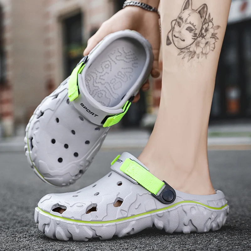 Men's Sandals Summer Clogs Non Slip Beach Trend Casual Sandals Breathable Thick Bottom High Quality Hole Shoes Big Size 45 46 47