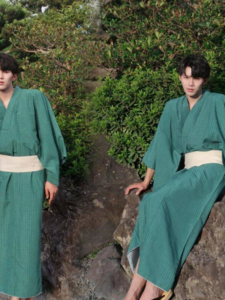 

Green Kimono Men's Bathrobe Japanese Style Samurai Suit Formal Wear Photography Costume Traditional Japanese Clothing