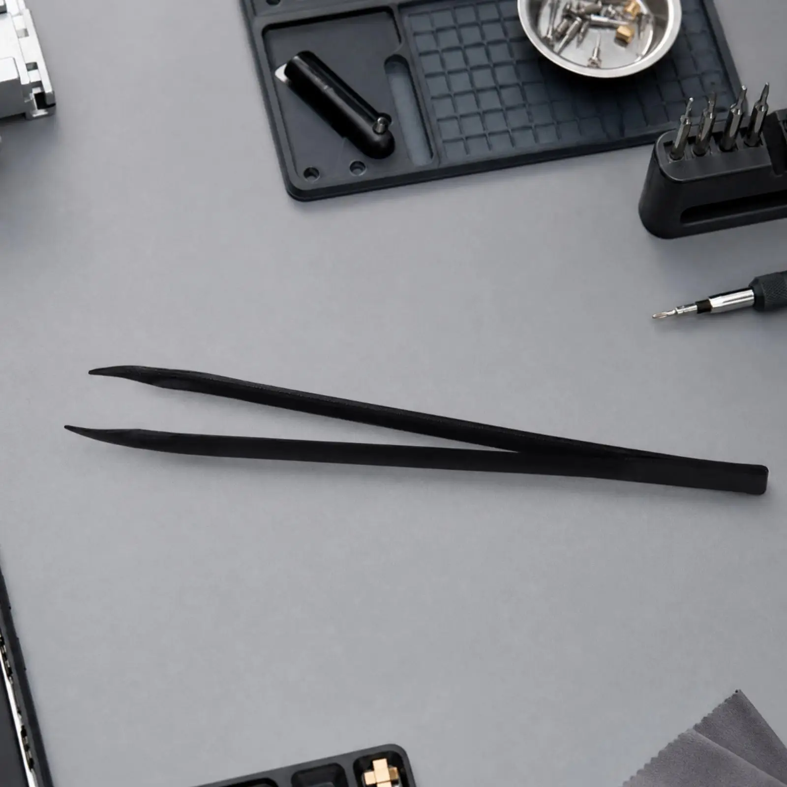 Soldering Tweezer with Tapered Ends Multipurpose Long-Reach Tweezer Clamp Stable Clipping Precision Brazing Clamp for Welders,