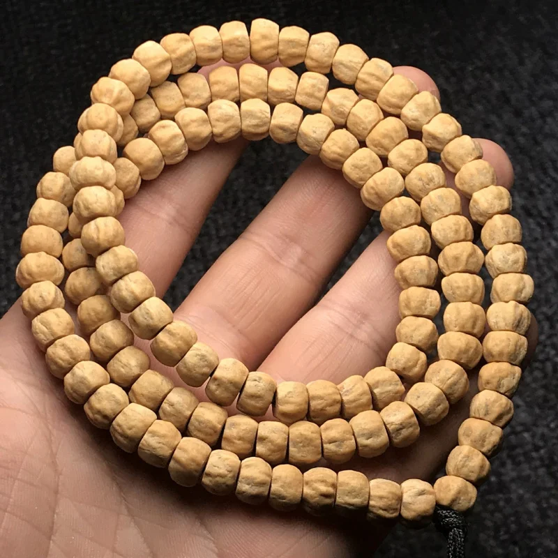 

Thermal Vibration Material Passion Fruit108Beads Bracelet High Density High Oil Tibetan Style Cacumen Platycladi Bracelet