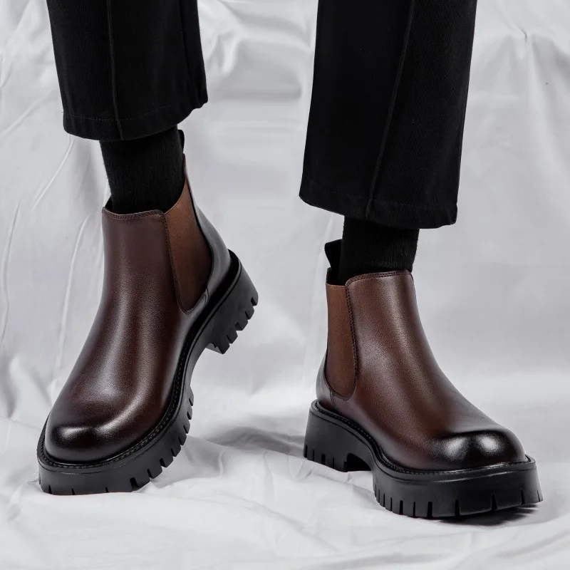 Men's winter English style Chelsea men's boots with plush high top leather boots  trendy and versatile men's shoes