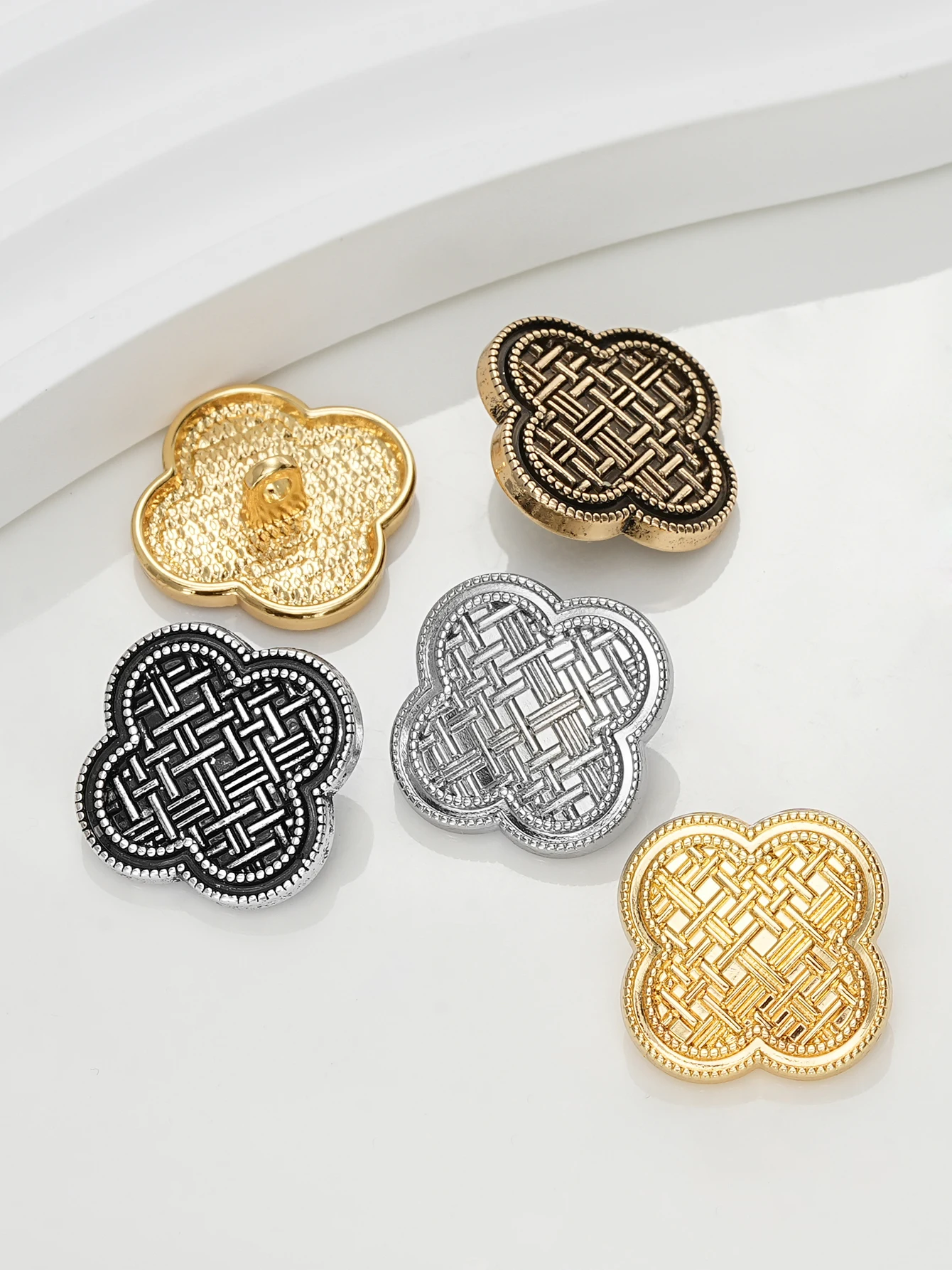 10 Stück goldene Luxus-Metall-Ösenknöpfe für Kleidung, Mantel, Nähmaterial, Nähzubehör, Dekorieren, DIY-Bastelbedarf, Knöpfe