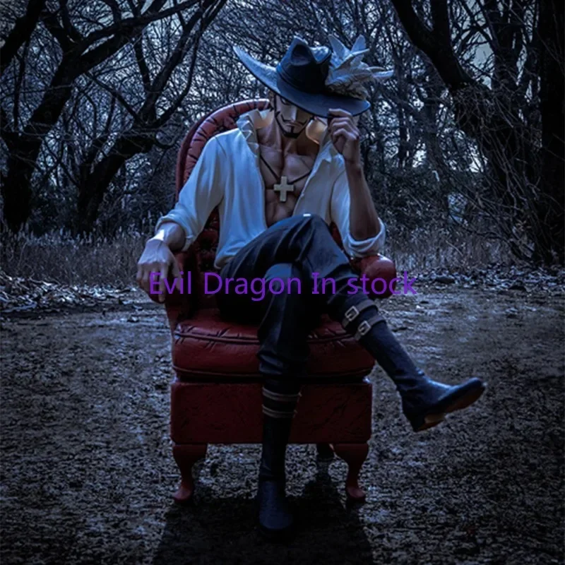 

Original Genuine Banpresto One Piece Creator Creator Dracule Mihawk 14cm Anime Figure PVC Model Toy Gift Model Collection