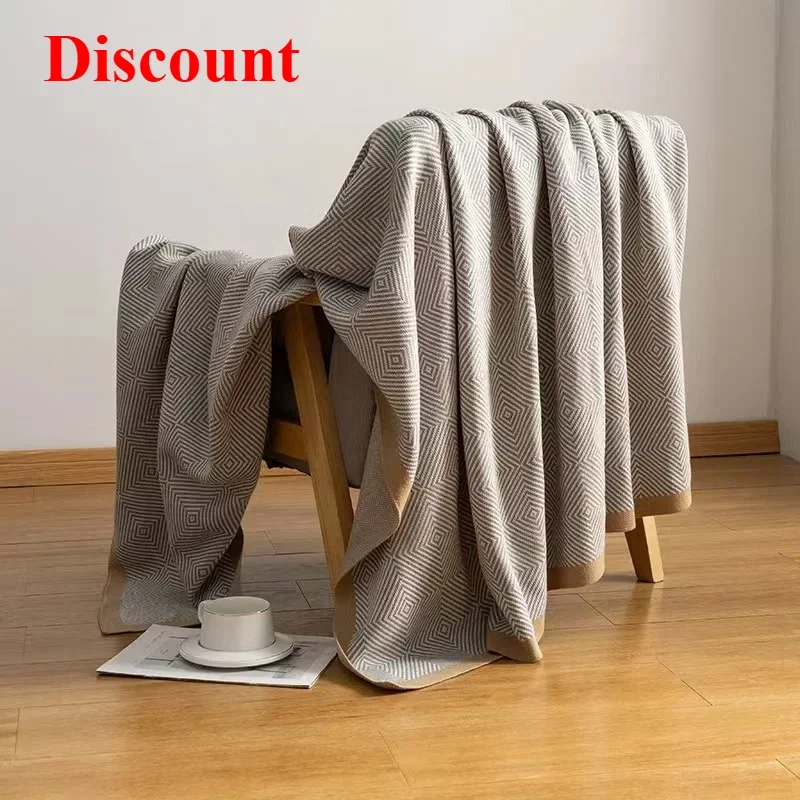 Light luxury blanket living room nap sofa blanket bedside towel office aviation blanket paper pattern fish bone pattern