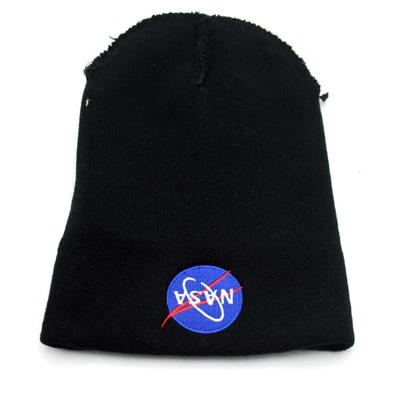 Nuove lettere Terra Cappello a cuffia ricamato Autunno inverno Cappello a cuffia lavorato a maglia di lana Donna Uomo Marca Hiphop Skullies Berretti Cap