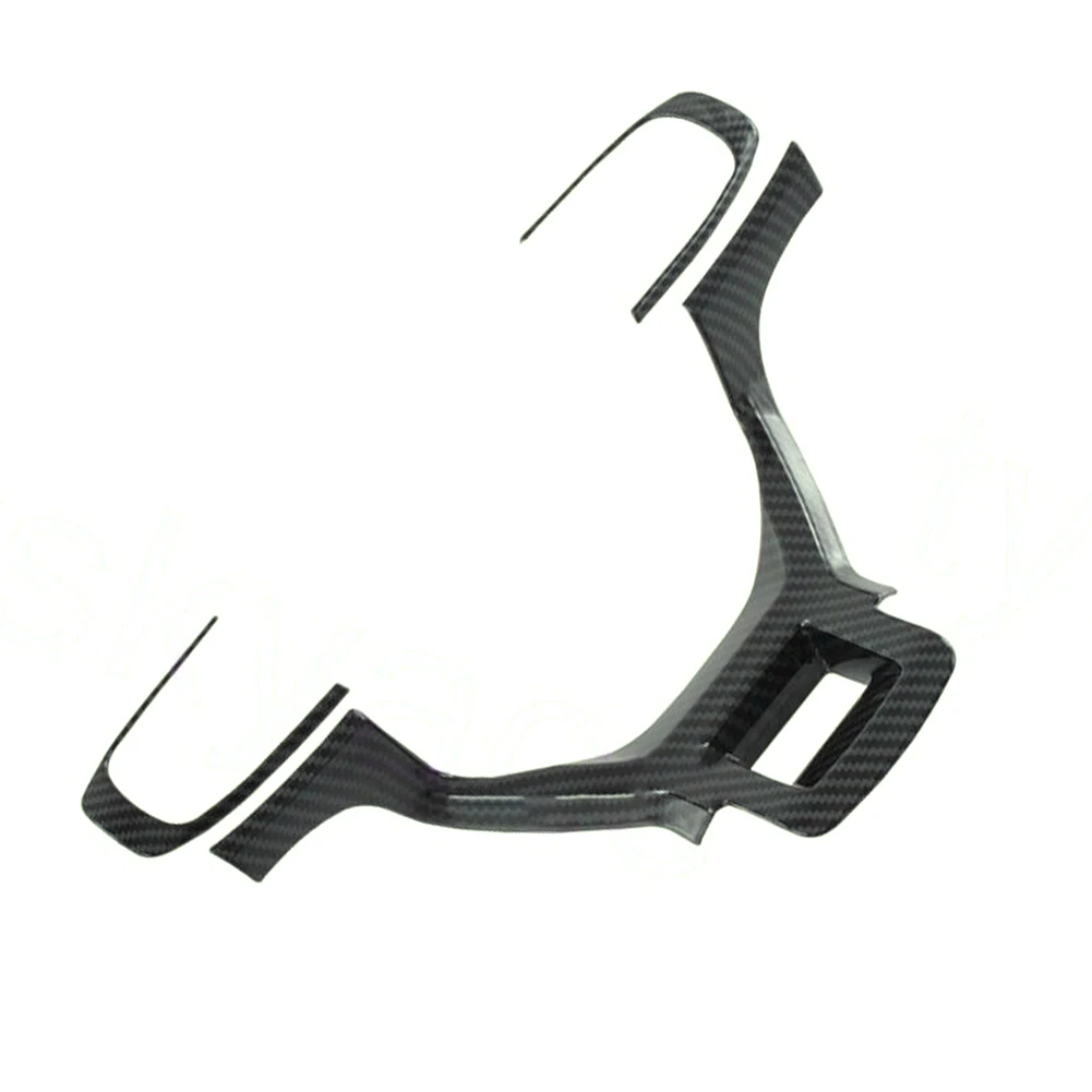 

Внутренняя отделка рулевого колеса автомобиля. Накладка из углеродного волокна. Черный чехол на руль из углеродного волокна. Двусторонняя лента. Простая установка.