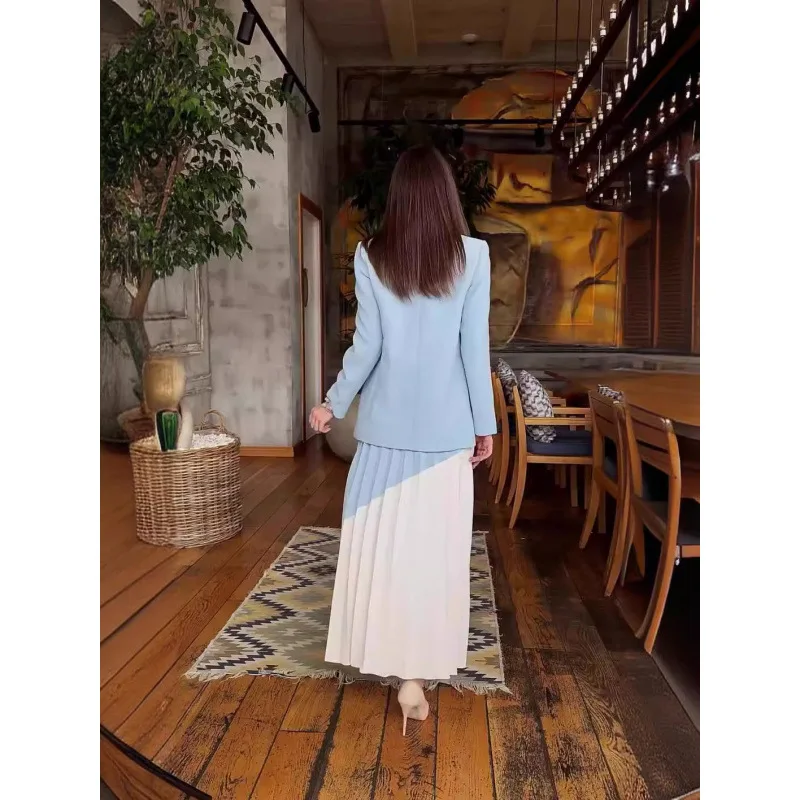 

2025Новый легкий роскошный силуэт во французском стиле, элегантный четкий маленький блейзер, плиссированная юбка, комплект