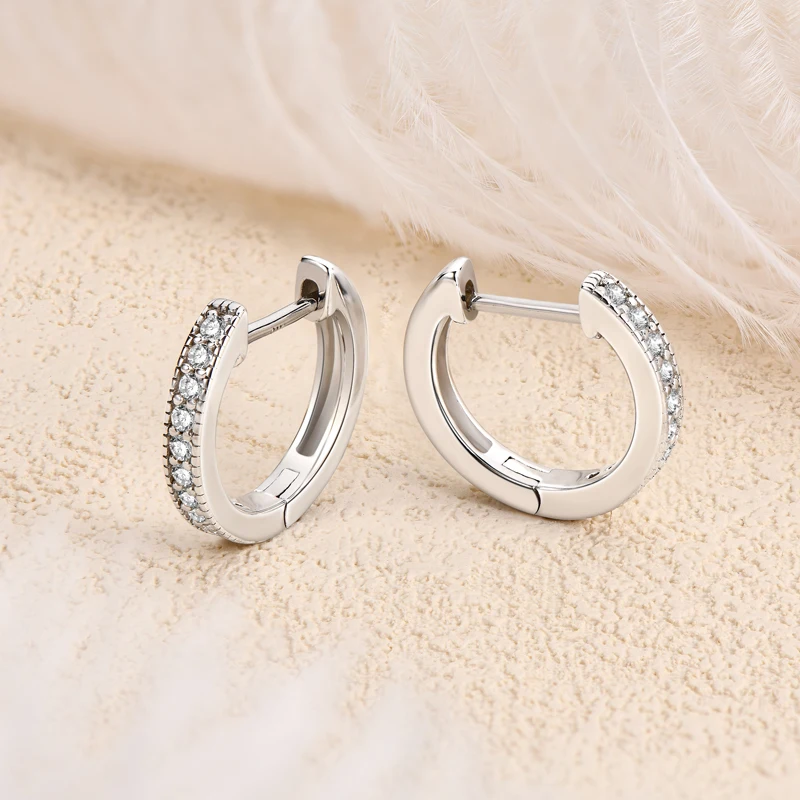 Classic 925 Silver Mini Hoop for Women with Certified Round Cut 1.3mm Moissanite Single Row Fashion Huggie Earrings Jewelry Gift