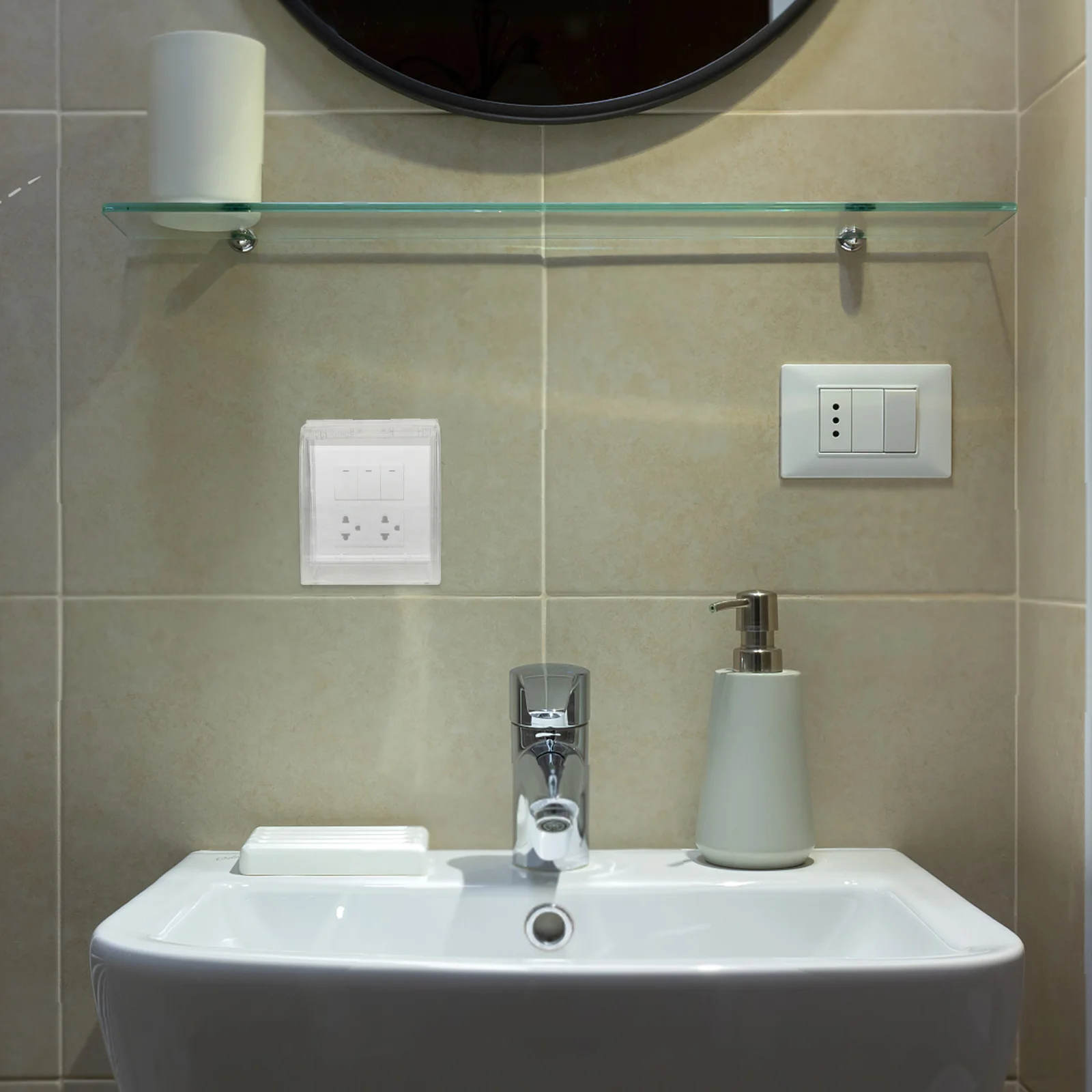 

Waterproof Outlet Box Durable Plastic Socket Protector For Bathroom Kitchen Weatherproof Electrical Wall Plug