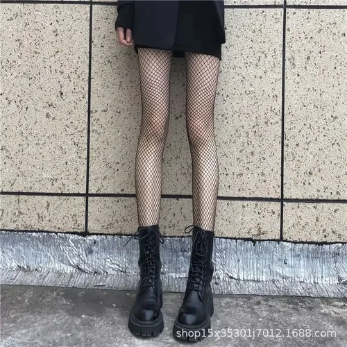 Women's Socks & Hosiery