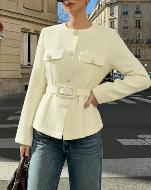 

Autumn Solid Color Metal Button Waistband with Waist Cinching and Slim Fit, Women's Fashionable Small Fragrant Style Jacket