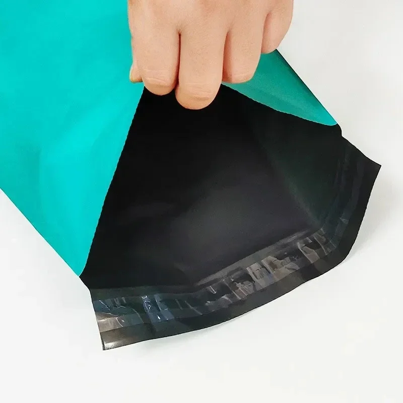 100Pcs/Pack Plastic Courier Green Bag  Express Packaging Bags Thicken Clothing Waterproof Mailing Bags Self Seal Envelope Pouch