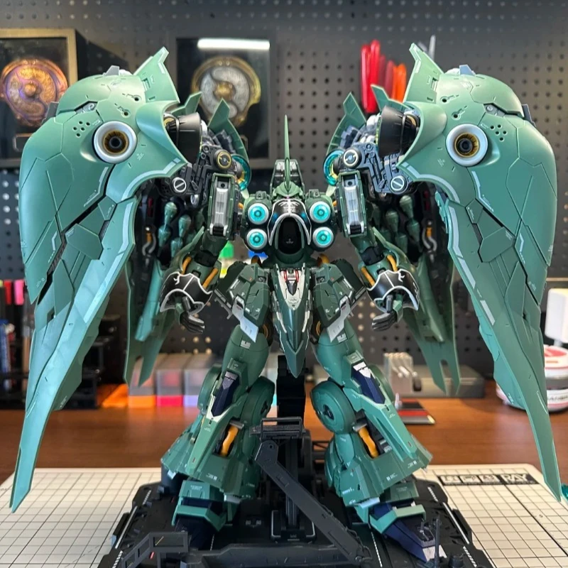 Modelo de eje funciona Kshatri - Fenrir Model Kit In Era reseña y precio