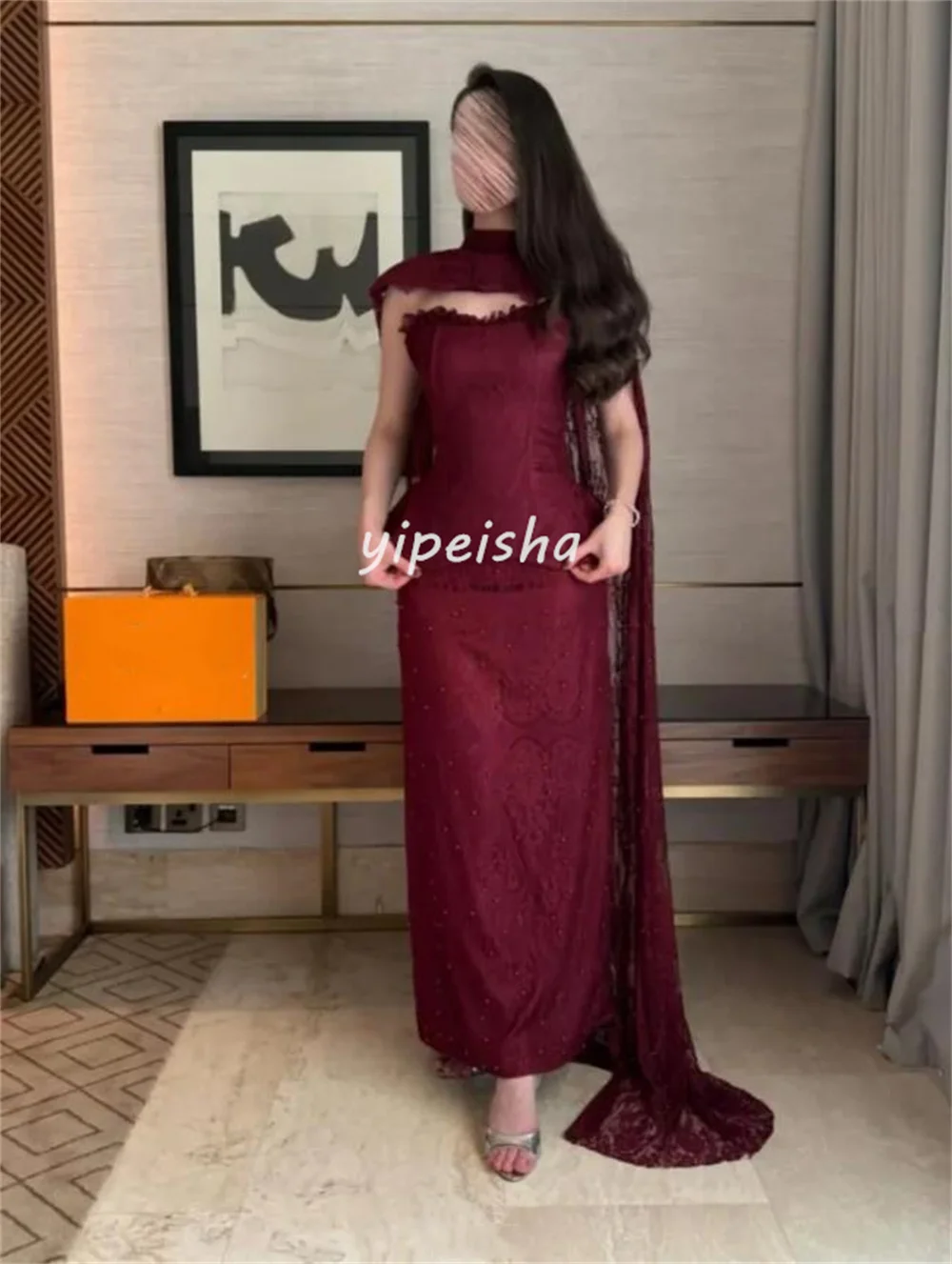 تخصيص مطابقة معقدة الدانتيل الطية Ruched اللؤلؤ الديكور مستقيم عالية الياقة فساتين متوسطة الطول فساتين مناسبة مخصصة رسمية