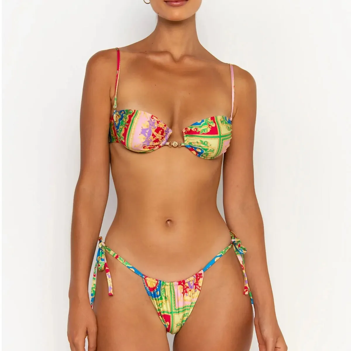 

2025 New Micro Bikinis Sexy Women Swimsuits Swimwear Bikini Set Chain Bathing Suit Beachwear Brazilian Biquini Female