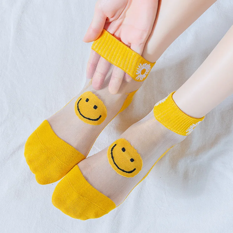 5 Pairs/Set Lovely Daisy Ultra-thin Glass Silk Breathable Short Women Socks Suit In Spring Summer image 6
