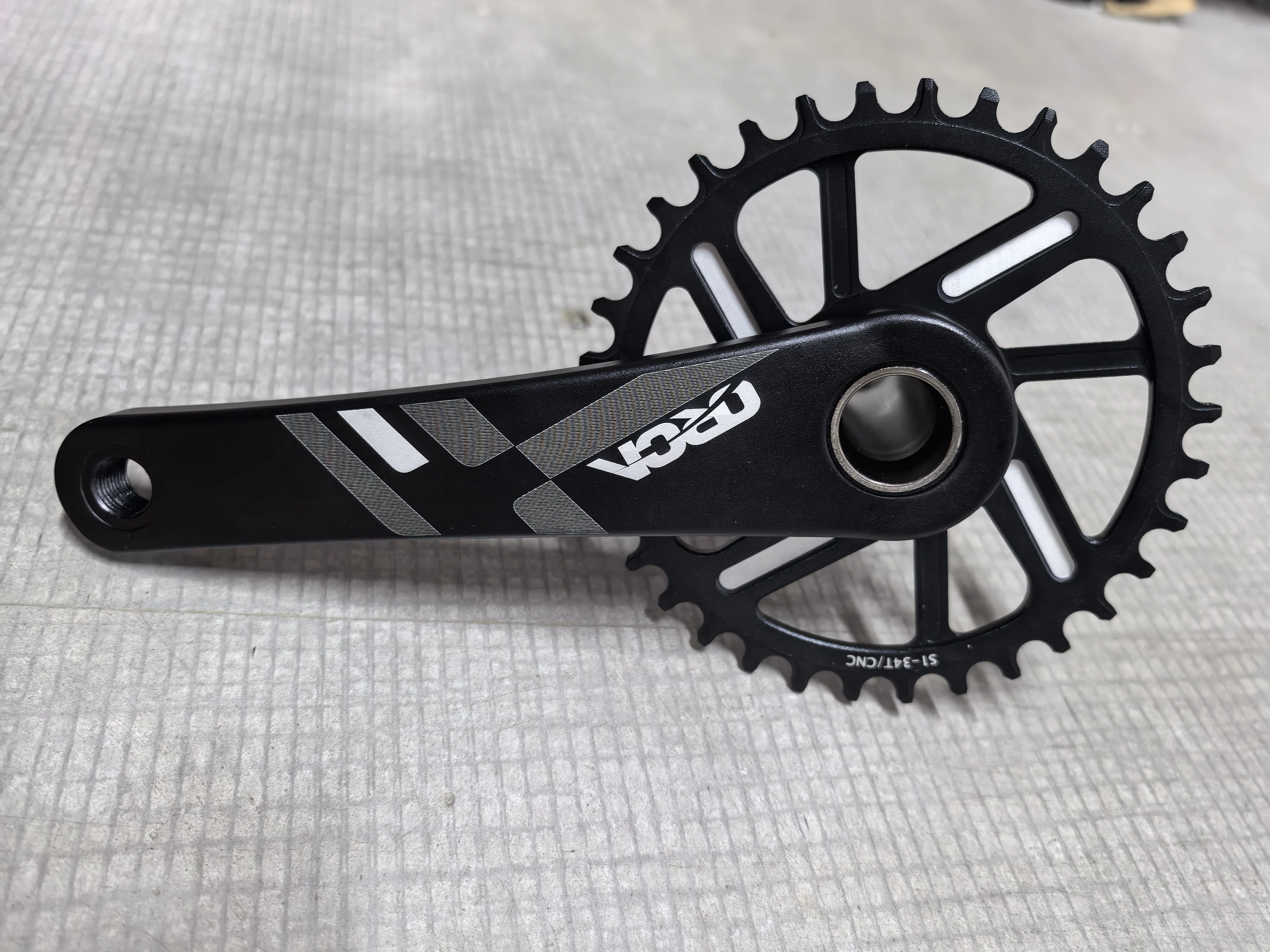 

MTB Crankset Bottom Bracket Direct Mount Narrow-Wide Chainring 32/34/36/38T Aluminum Single Speed 165/170/172.5/175 Crank ArmsAT