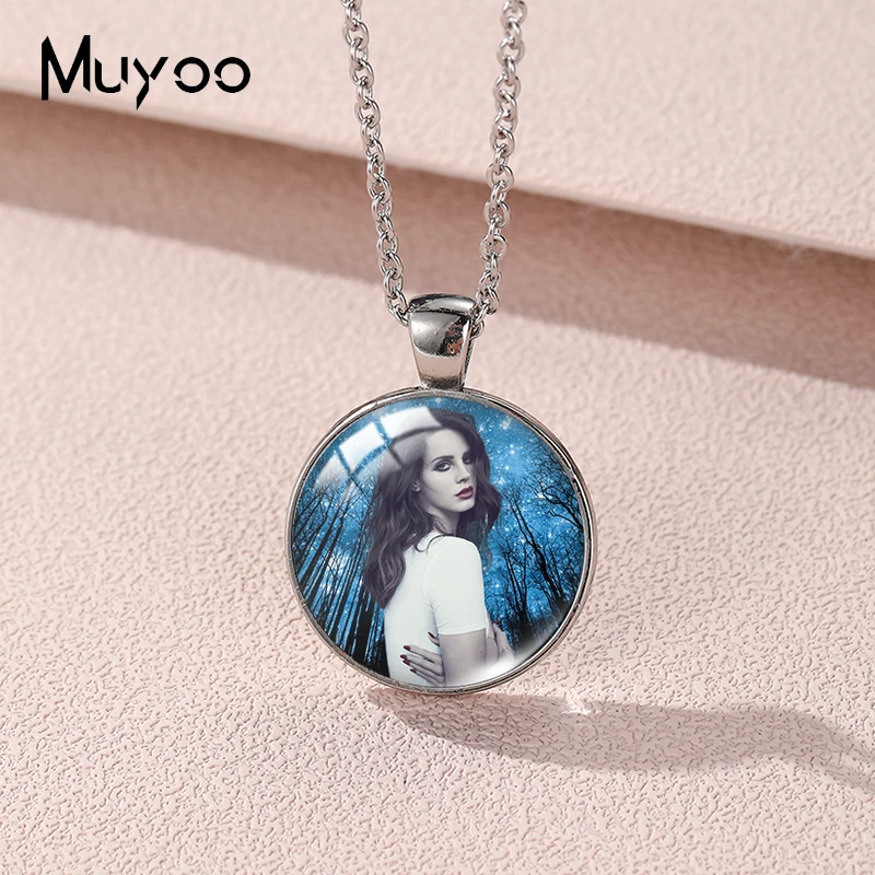 2023 New Singer Lana Del Rey Pendant Necklace Round Photo Necklaces Glass Dome Jewelry Gifts