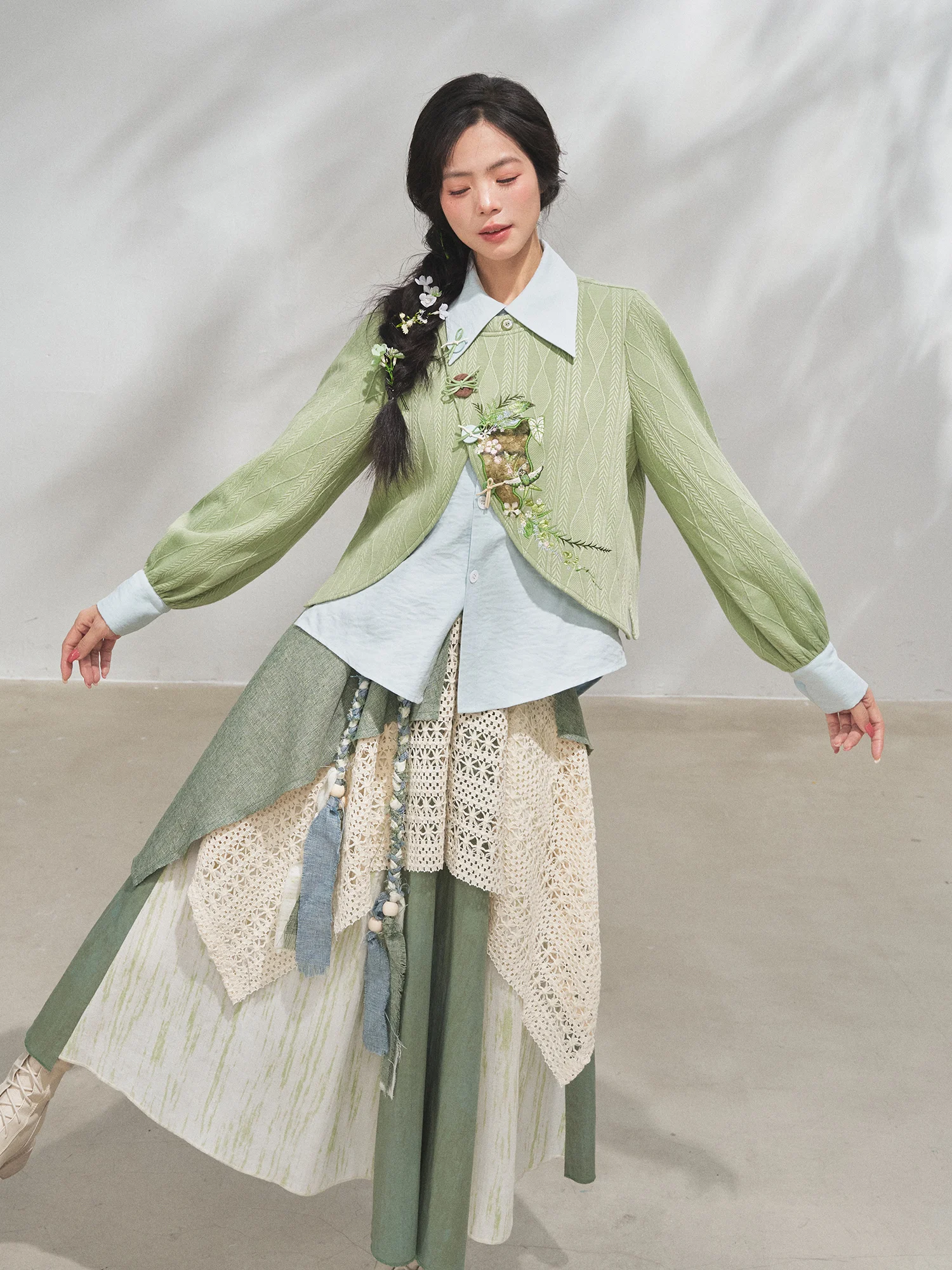 

Весенний комплект Ханьфу с узором «Моховые следы» и китайским шармом, женский, премиум-класса, модный, Весна 2026