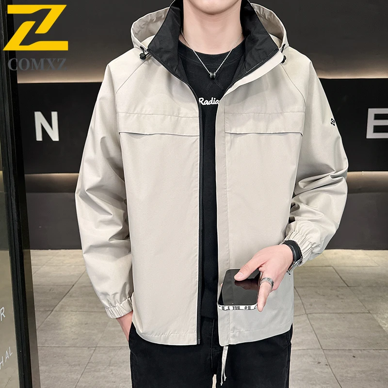 

COMXZ 2026 New Hooded Jacket Men Spring Autumn Brand Retro Printed Windbreaker Man Fashion Clothing Hiking Fishing Tooling Coats
