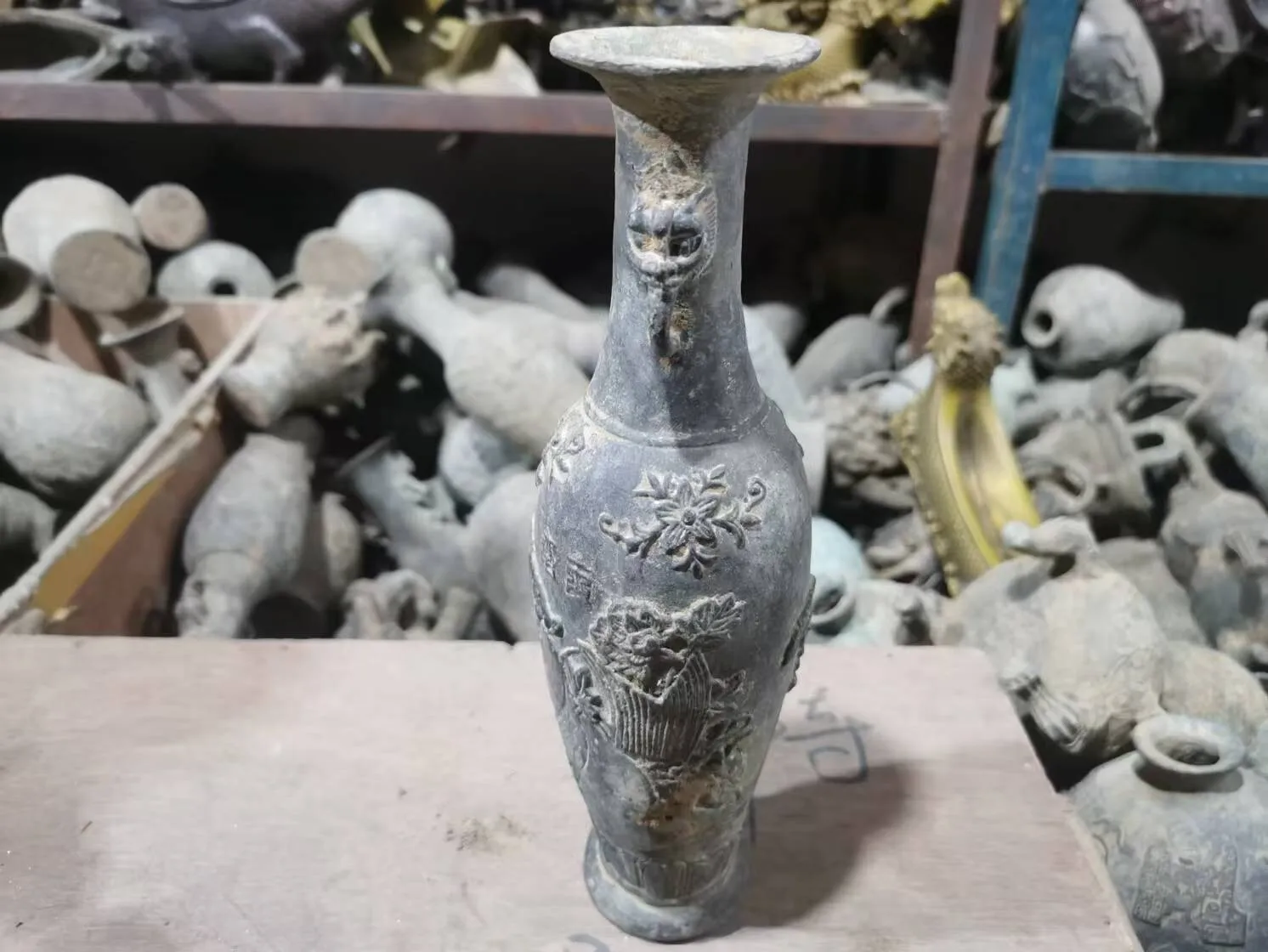 Old Bronze Be unearthed, Chinese Copper Double ear vase