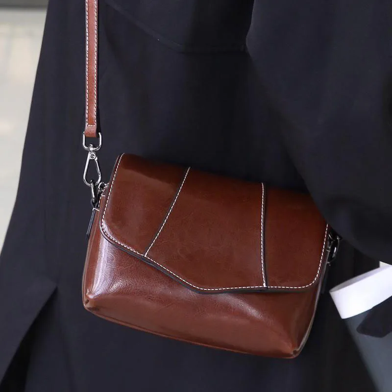 

2026 New Women's Bag Fashion High Quality Leather Crossbody Bag Versatile Casual Single Shoulder Women's Bag Small Square Bag